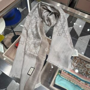 Gucci long scarf beige | AlmaBagz