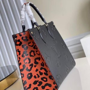 Louis Vuitton OnTheGo MM Bag | AlmaBagz