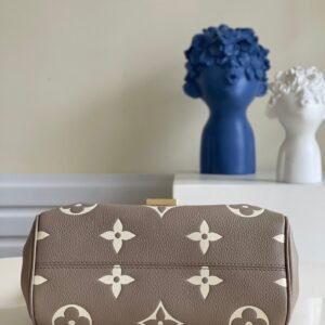 Louis Vuitton Favorite Bag | AlmaBagz