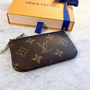 Louis Vuitton Monogram Cles Chain Key Pouch | AlmaBagz