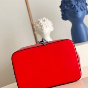 Louis Vuitton NeoNoe MM Bag | AlmaBagz