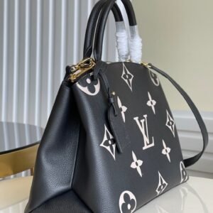 Louis Vuitton Grand Palais Bag | AlmaBagz