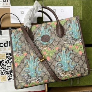 Gucci Tiger GG Medium Tote Bag | AlmaBagz