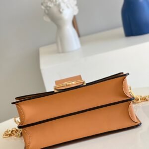 Louis Vuitton Dauphine MM Bag | AlmaBagz