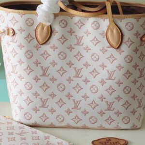 Louis Vuitton Neverfull MM Tote Bag | AlmaBagz