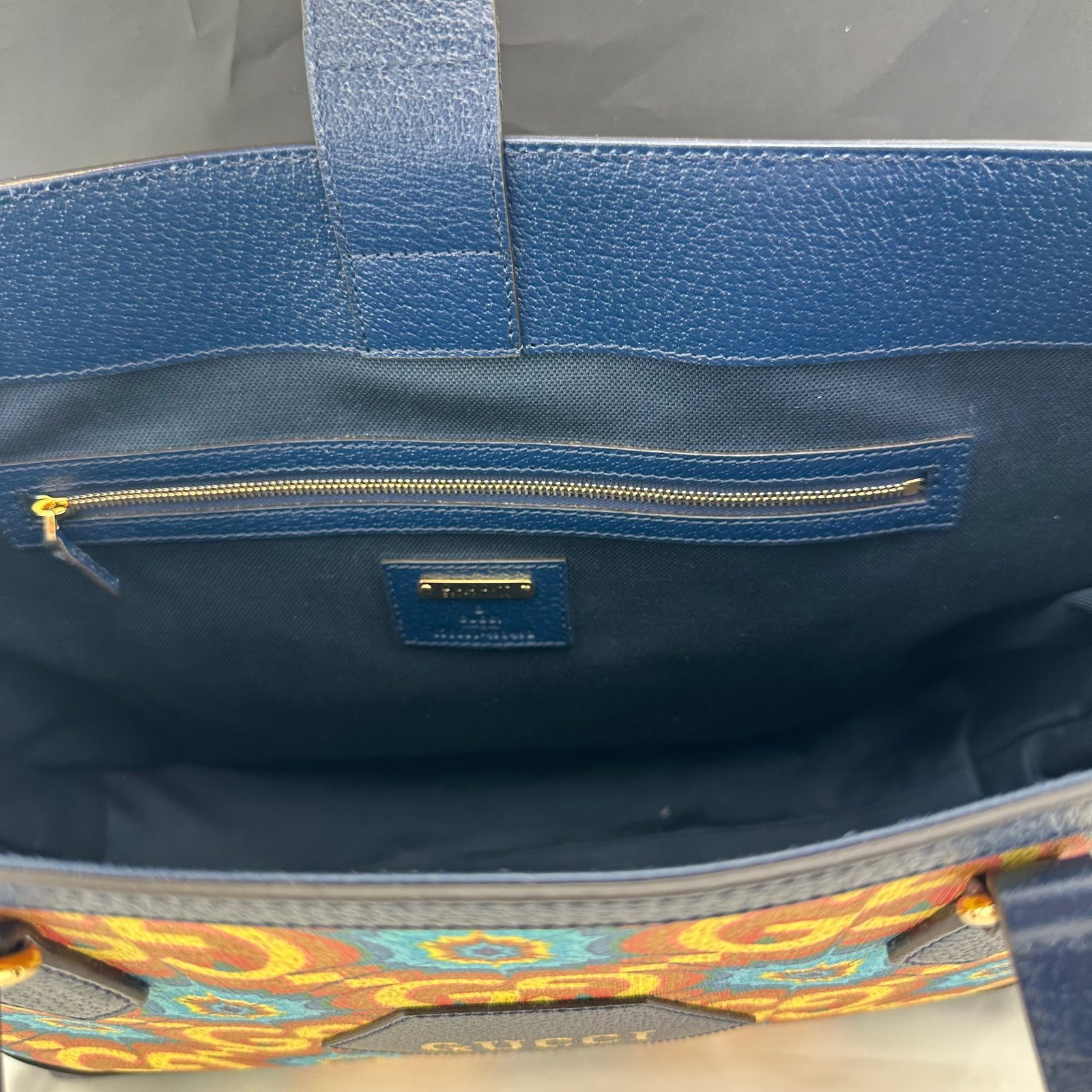 Gucci 100 Ophidia Medium Tote Bag | AlmaBagz - Image 10