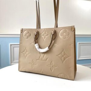 Louis Vuitton OnTheGo MM Tote Bag | AlmaBagz