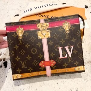LOUIS VUITTON Monogram LIMITED EDITION Summer Trunks Toiletry Pouch 26 | AlmaBagz