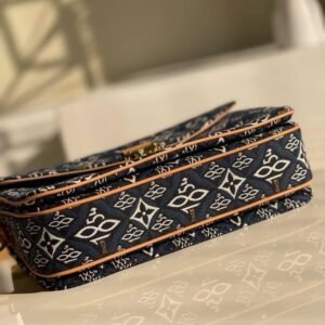 Louis Vuitton 1854 Pochette Metis Bag | AlmaBagz