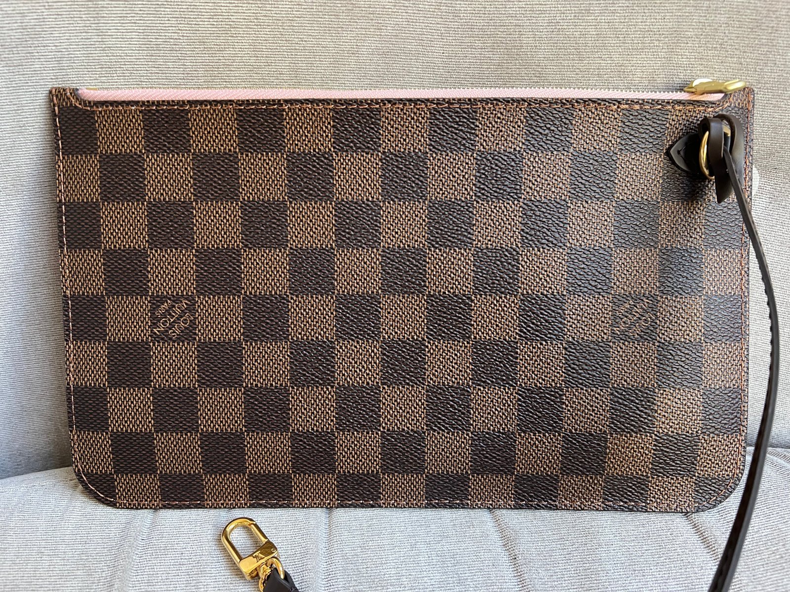 Louis Vuitton Pouch (from Neverfull MM) in Damier Ebene | AlmaBagz - Image 4