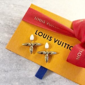 Louis Vuitton Louisette Eearrings In Gold | AlmaBagz