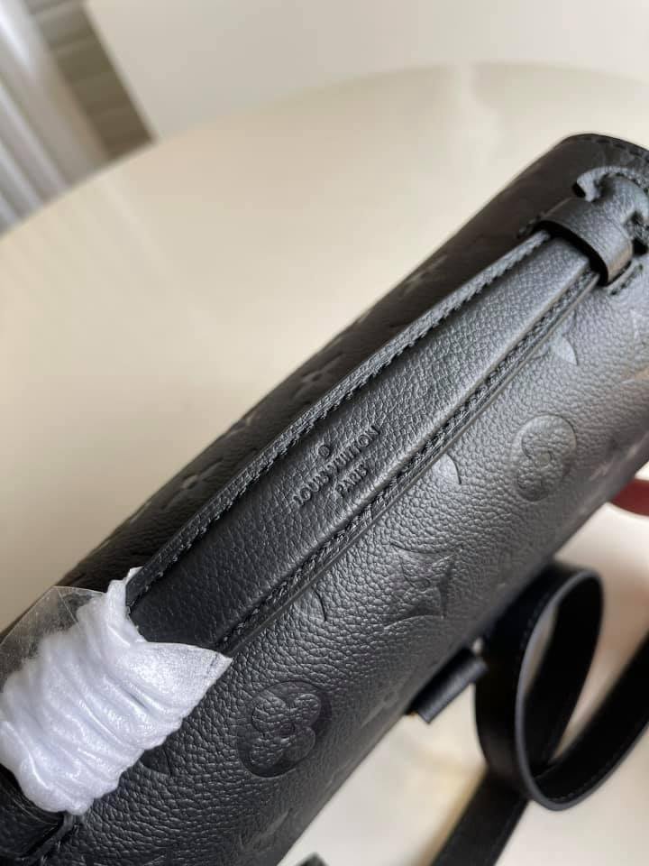 Louis Vuitton Pochette Metis Bag | AlmaBagz - Image 5