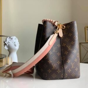 Louis Vuitton NeoNoe MM Bag | AlmaBagz