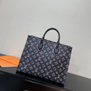 Louis Vuitton  MM Bag | AlmaBagz