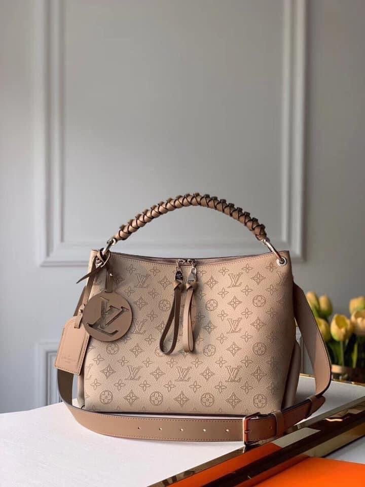 Louis Vuitton Beaubourg Hobo Bag | AlmaBagz