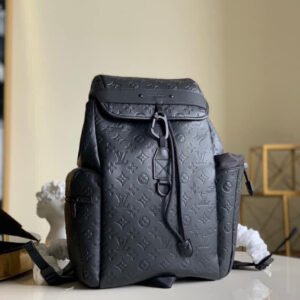 Louis Vuitton Christopher | AlmaBagz
