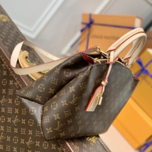 Louis Vuitton Grand Palais Bag | AlmaBagz