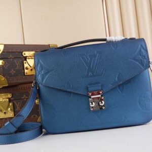 Louis Vuitton Pochette Metis Bag | AlmaBagz