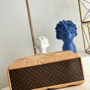 Louis Vuitton OnTheGo GM Bag | AlmaBagz