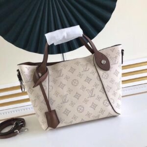 Louis Vuitton Hina PM Bag | AlmaBagz