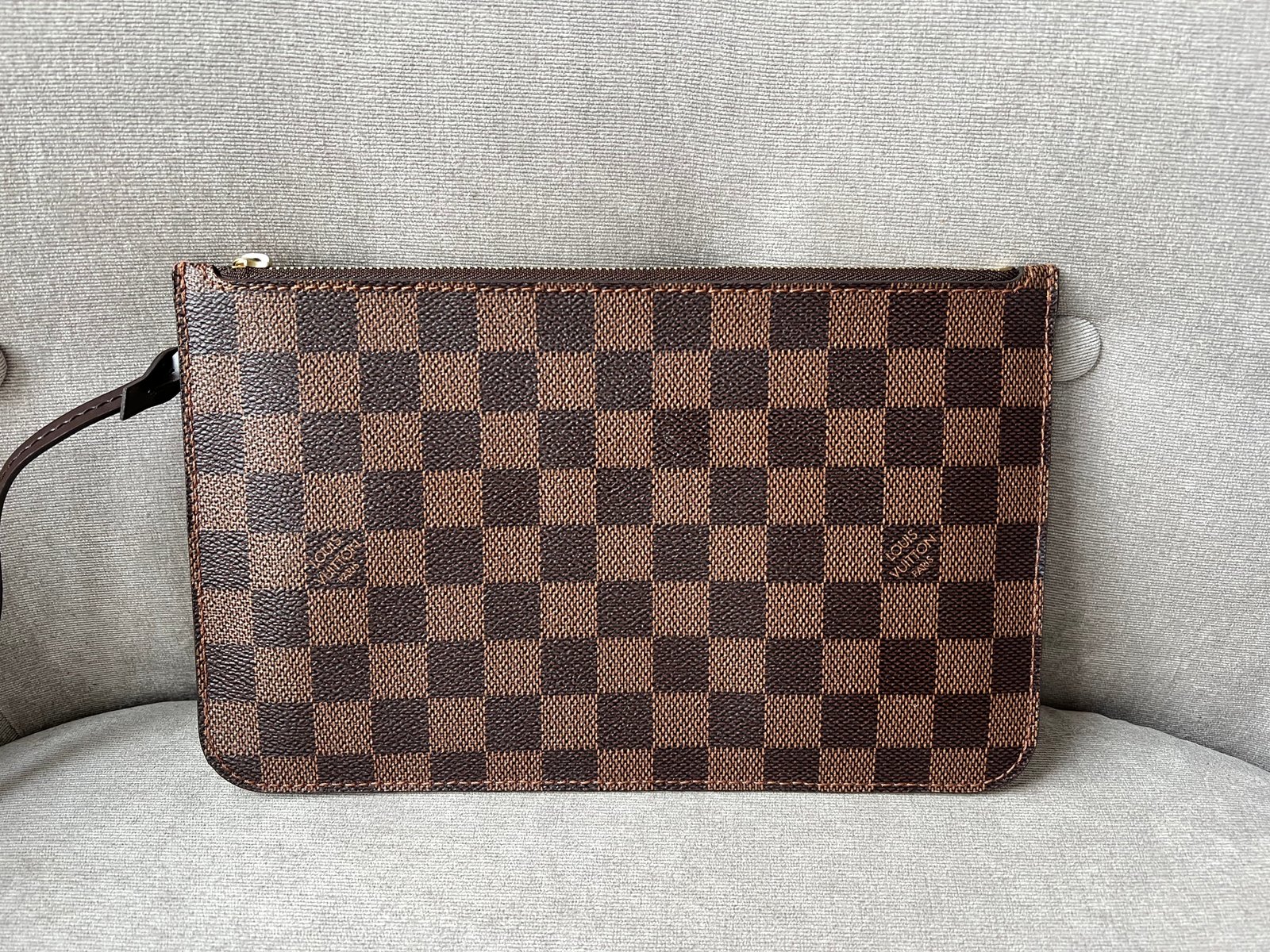 Louis Vuitton Pouch (from Neverfull) in Damier Ebene | AlmaBagz - Image 2