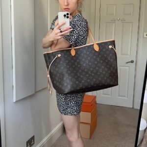 Louis Vuitton Neverfull GM Monogram Beige Interior (RRP £1,460) | AlmaBagz