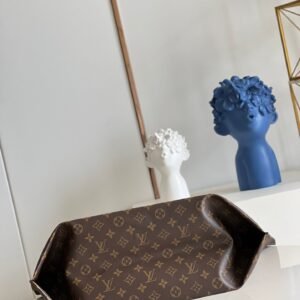 Louis Vuitton All In MM Bag | AlmaBagz