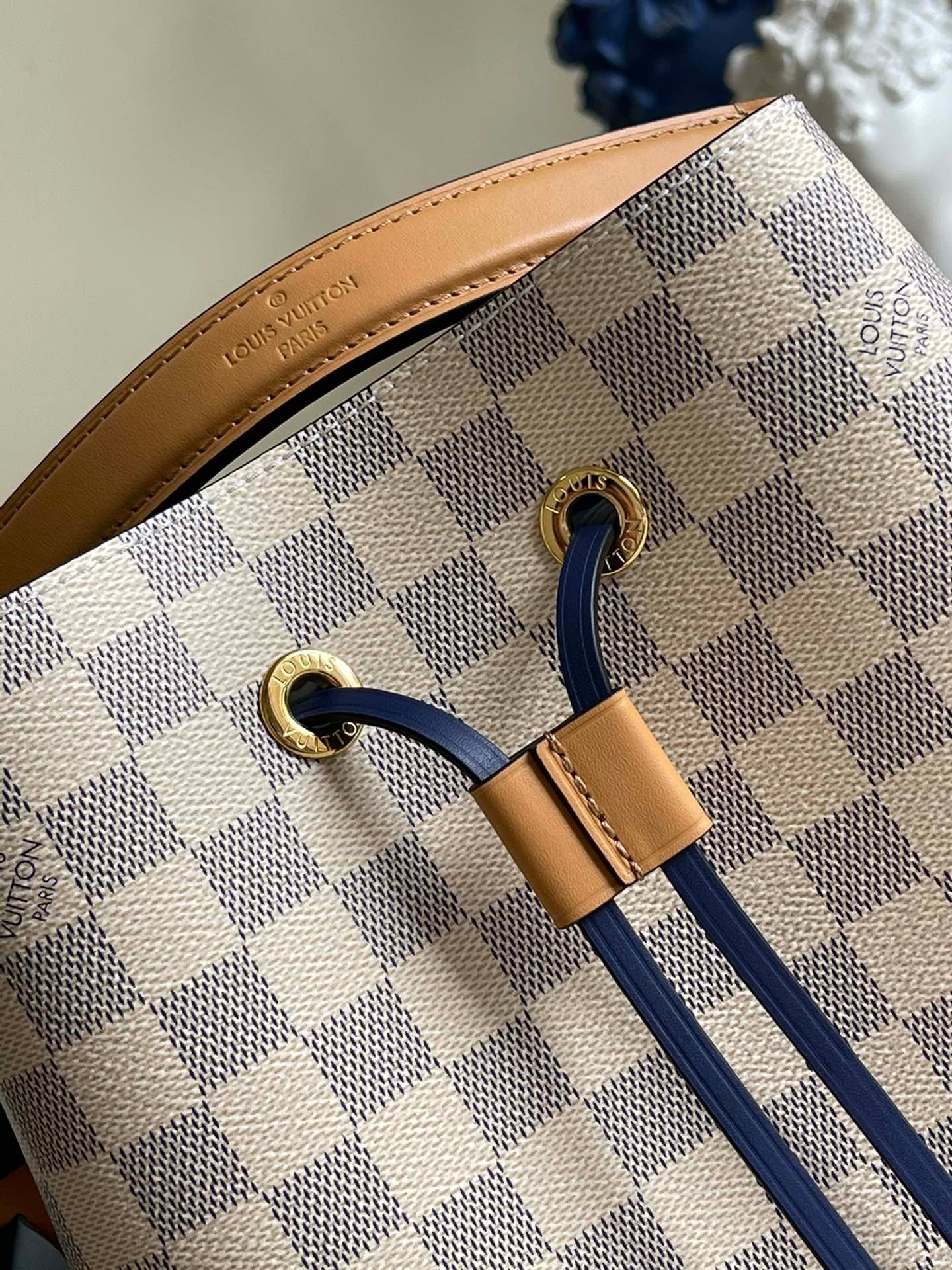 Louis Vuitton NeoNoe MM Bag | AlmaBagz