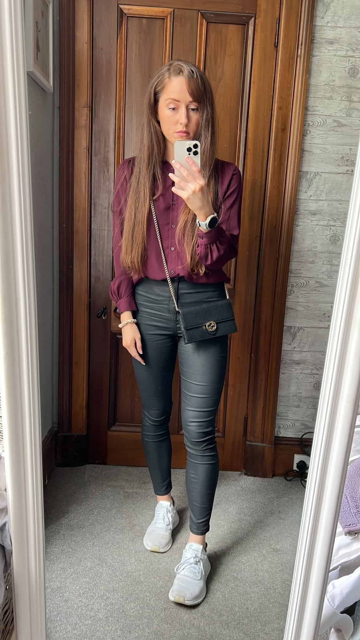 Gucci Black Interlocking Chain Wallet | AlmaBagz