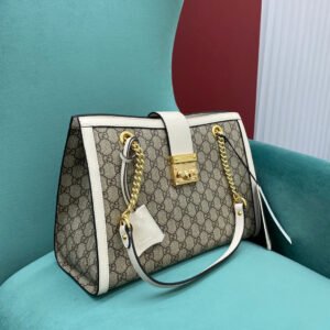 Gucci Padlock GG Medium  Shoulder Bag | AlmaBagz