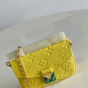 Louis Vuitton Micro Metis Bag | AlmaBagz