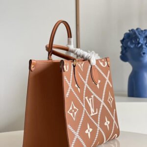 Louis Vuitton  MM Bag | AlmaBagz
