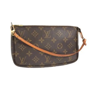 LOUIS VUITTON Pouch | AlmaBagz