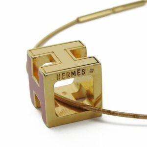 HERMES Necklace metal gold H cube Cardue Ash | AlmaBagz