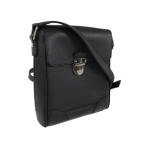 LOUIS VUITTON M31192 Shoulder bag | AlmaBagz