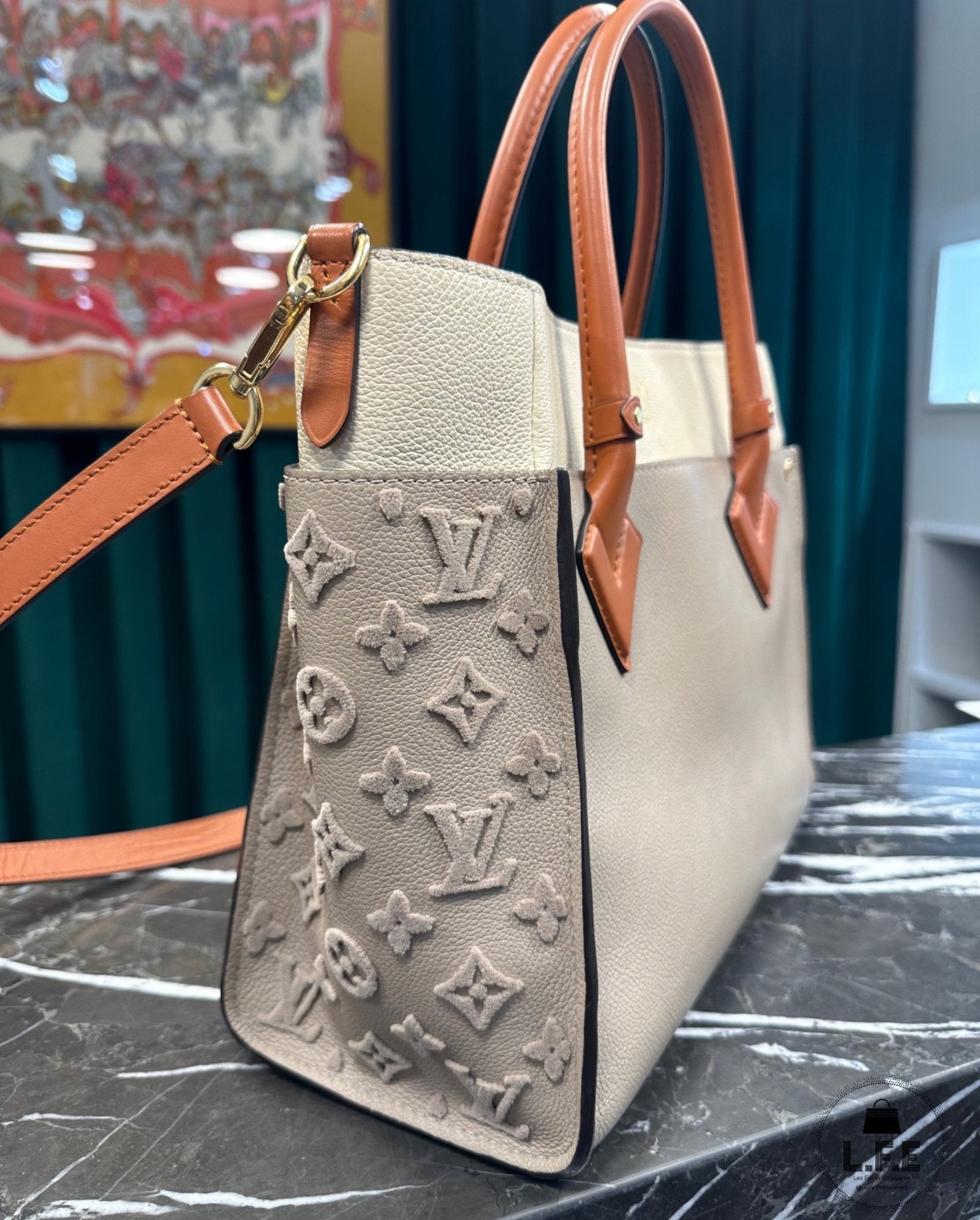 Louis Vuitton - Cabas On My Side | AlmaBagz