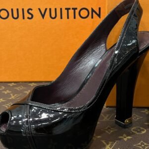 Louis Vuitton - escarpins plateforme cuir vernis bordeaux | AlmaBagz