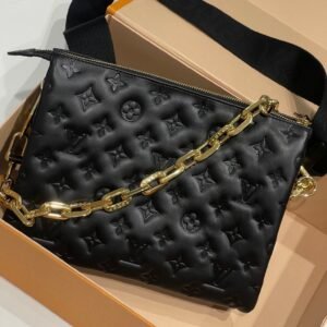Louis Vuitton - Sac coussin PM | AlmaBagz