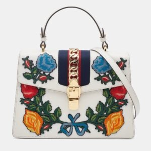 Gucci White Leather Floral Embroidered Medium Sylvie Top Handle Bag | AlmaBagz
