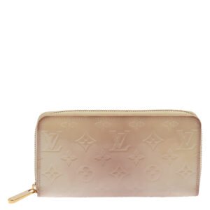 Louis Vuitton Cream White Monogram Vernis Zippy Wallet | AlmaBagz