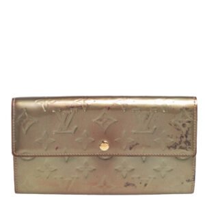 Louis Vuitton Gris Art Deco Monogram Vernis Sarah Wallet | AlmaBagz