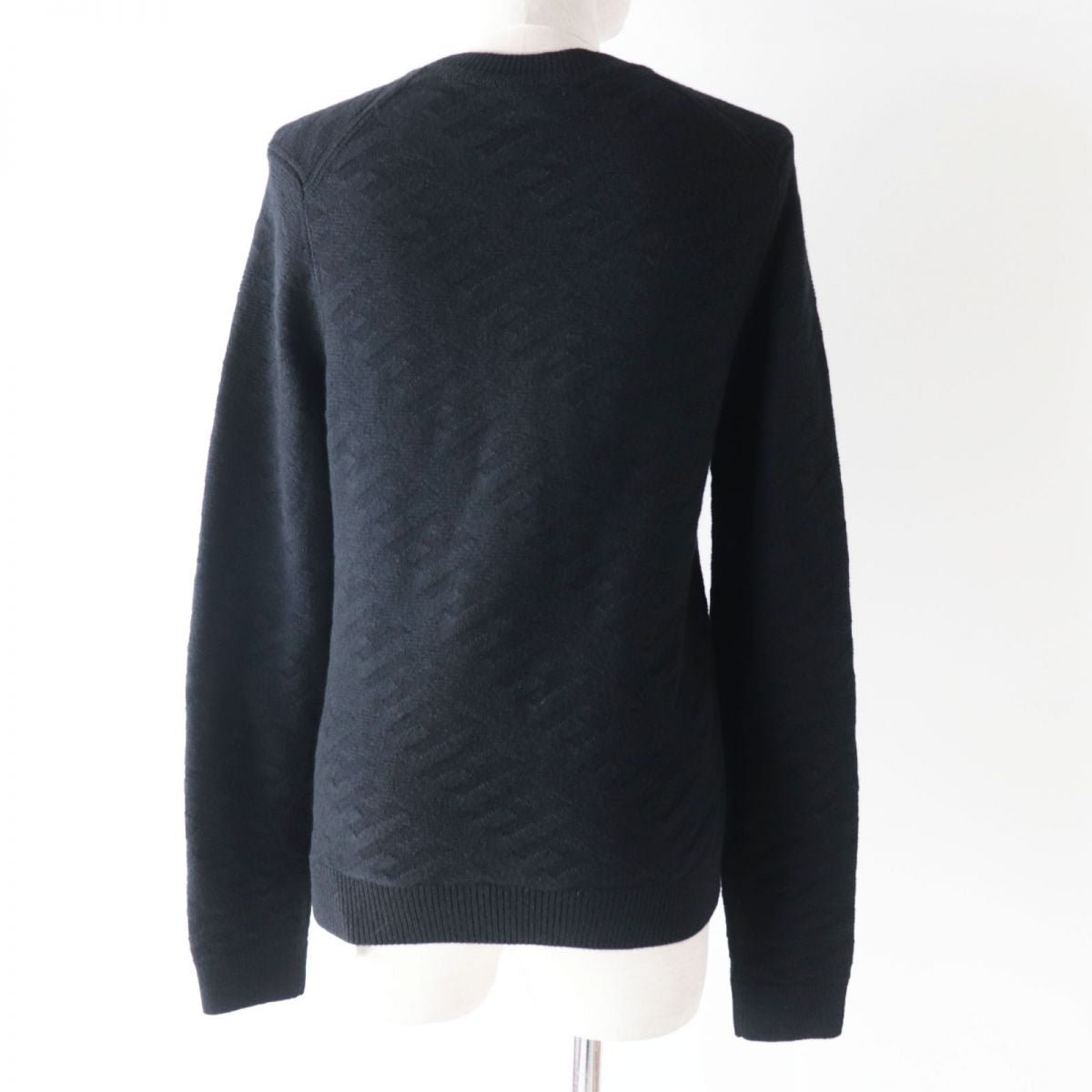 HERMES knit Main: 100% wool black Women 36 Used | AlmaBagz - Image 2