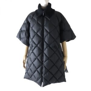 HERMES Down jacket Outer: 100% polyester, Part: 100% virgin wool, Lining: 100% polyester, Filling: 90% down, Filling: 10% feather, Padding: 100% polyester NOIR (Black x White)La Promenade du Matin / Morning Walk Women 34 Used | AlmaBagz