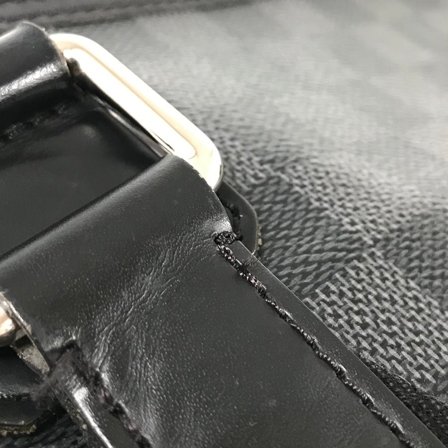LOUIS VUITTON Shoulder Bag | AlmaBagz - Image 13