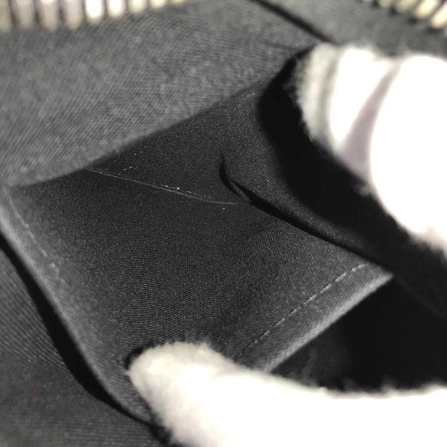 LOUIS VUITTON Shoulder Bag | AlmaBagz - Image 15