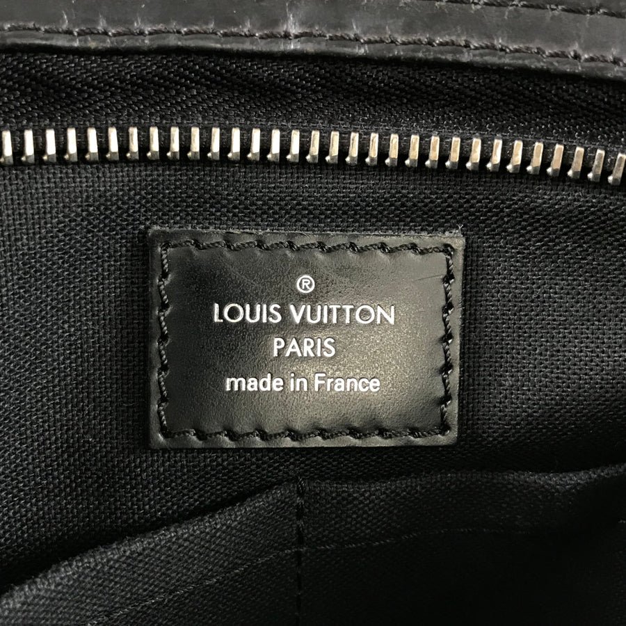 LOUIS VUITTON Shoulder Bag | AlmaBagz - Image 18