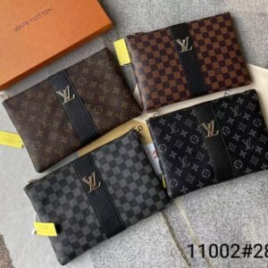 Louis vuitton handbag (wristlet   bag) | AlmaBagz