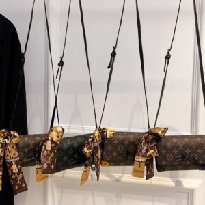 Louis vuitton handbag | AlmaBagz