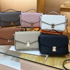 Louis vuitton handbag | AlmaBagz