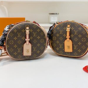 Louis vuitton handbag | AlmaBagz